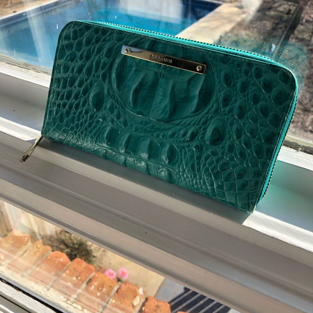 Brahmin Wallet